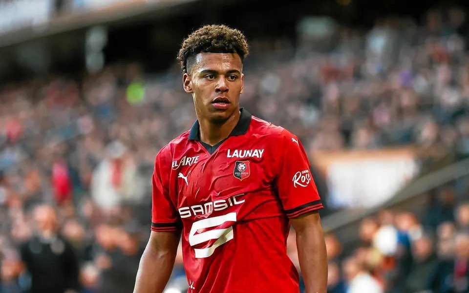 losborok's tweet photo. دوي موهبته في مكان آخر وافضل من نيكو  ومن اي جناح متاح حاليا الاعب فيه قليلا من نيمار على ريبيري لاعب موهوب جدا ويمتلك كل المميزات وممتع وفي المساحات الضيقه افضل من نيكو ويليامز ديشامب ظلمه بعدم استدعائه لليورو اي فريق بياخذه بيكون كسب لاعب سوبر وبيكون من افضل لاعبين العالم https://t.co/VuVSSUttd0
