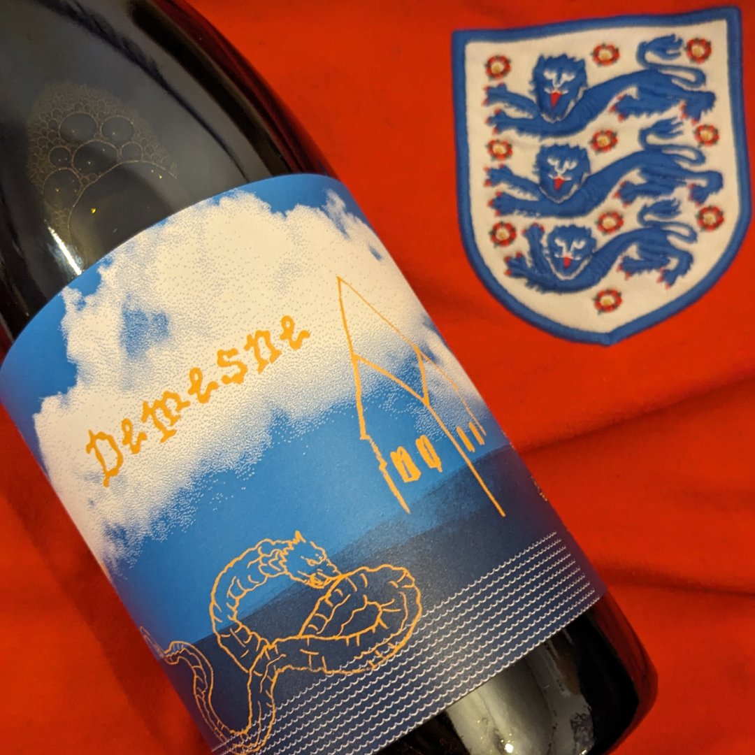 It's coming home
It's coming...
...good beers need a home

Maybe you watch it with mass produced imported lager

Or celebrate in style with any of these winning English beers

Cooking a roast? Maybe you fancy an English red 😉 

Sorry, but no tempranillo on sale today🙊

🤞⚽