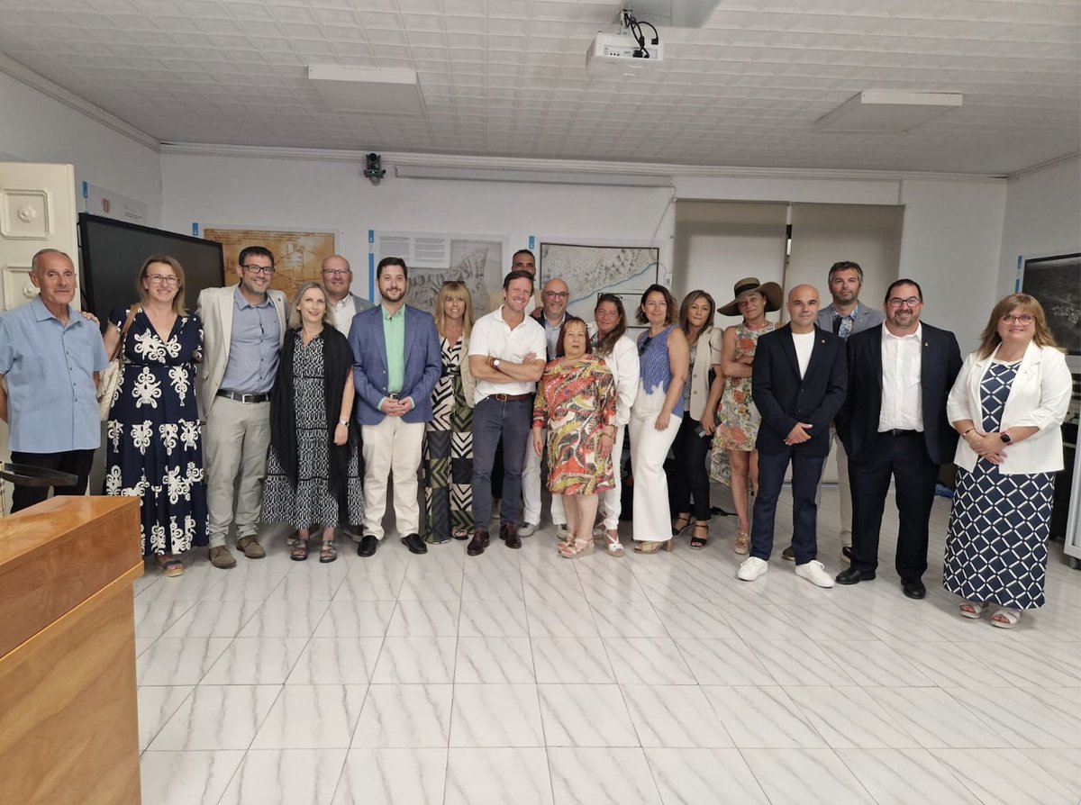 Ajuntament de Cunit tweet media