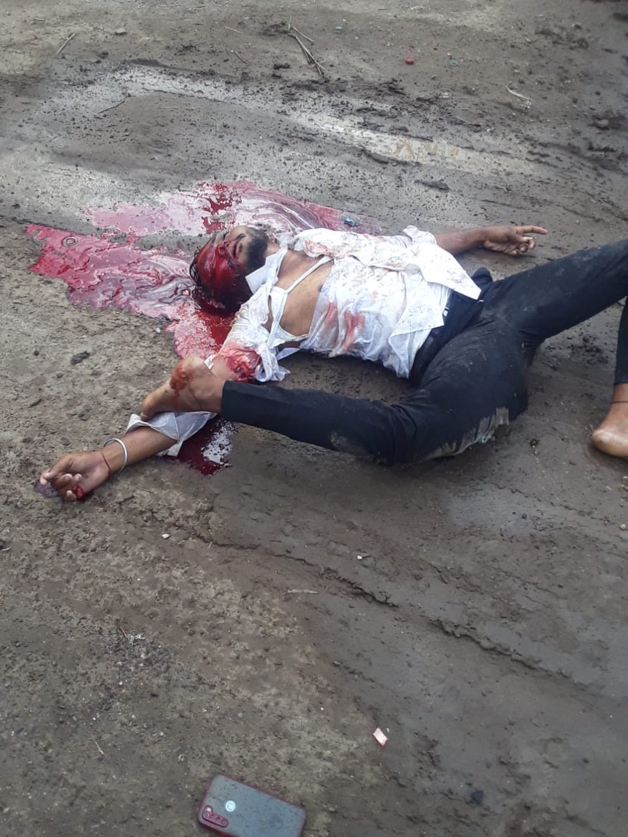 MacTheReaper's tweet photo. Very brutal Hit &amp; Run happened in Pathardi, Ahmadnagar, MH. 
Nitin Pawar (Age 27) died on the spot and his wife Renuka (Age 26) is critically injured, she’s currently having treatment in the Hospital. Deceased Nitin Pawar &amp; Renuka were happily married 5 months ago. https://t.co/ee0EMwvdG1