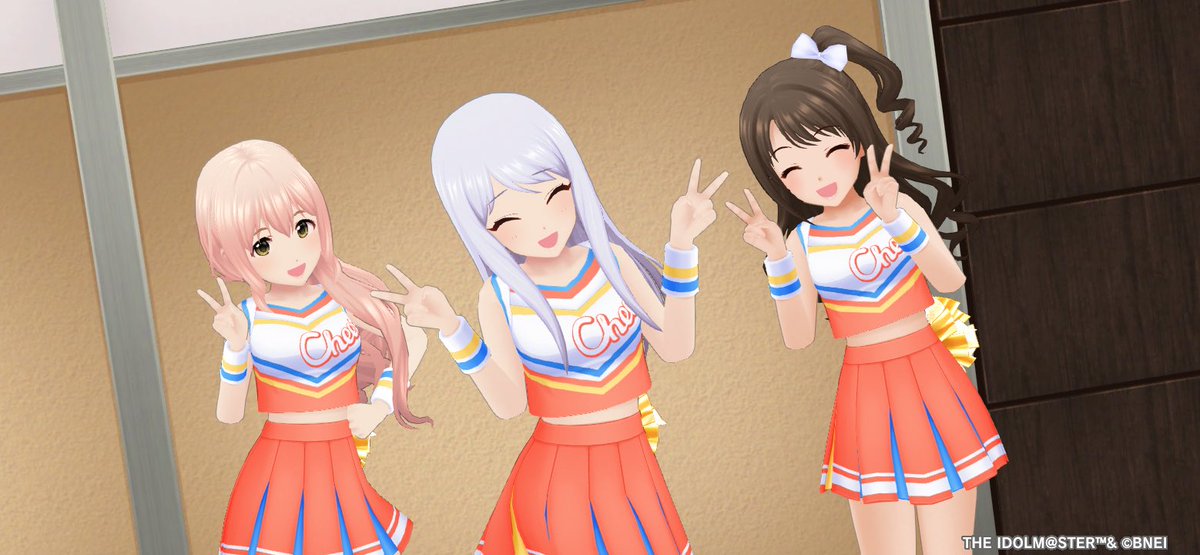 showseven's tweet photo. Innocent Dropsの衣装合わせ。
藍子ちゃんは別件のお仕事の為途中合流。

#西園寺琴歌
#高森藍子
#島村卯月
#新田美波
#イヴ・サンタクロース 
#InnocentDrops https://t.co/X7PoSrtDGs