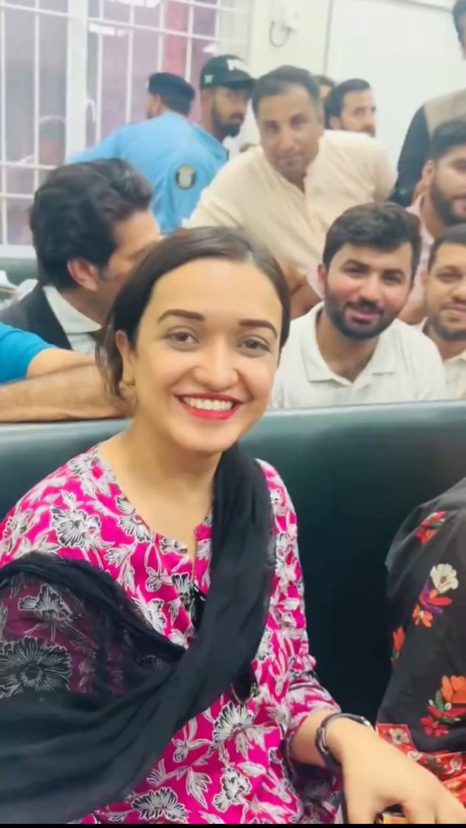 InsafPK's tweet photo. الحمدللہ عدالت نے صنم جاوید کی رہائی کا حکم دے دیا https://t.co/Yc0VPSNJj1
