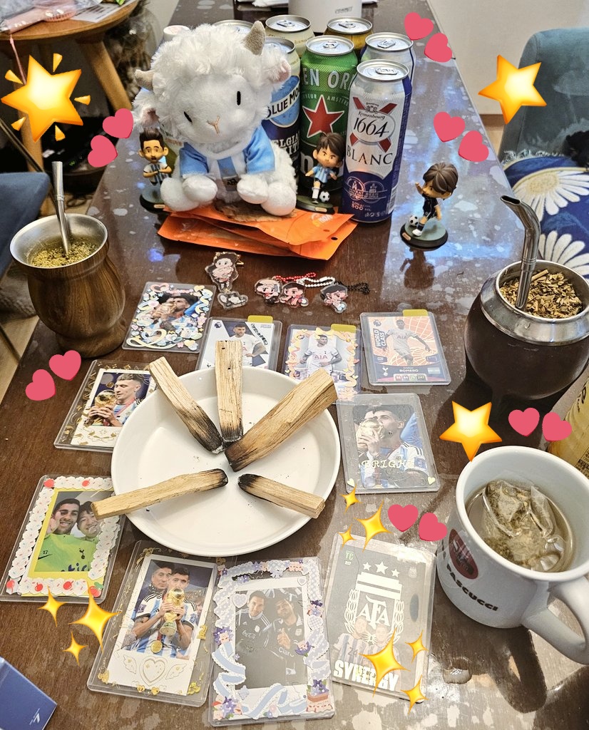 헤헤 내일 코파 결승전 보기 위해 모였습니다👊😆‼️ VAMOOOOS‼️🫶🥰💙🤍💙🤍🧉😄💕💕💕💕

삵님(<a href="/chilggg/">삵</a>) 꾸미님(<a href="/yeonmisae2/">꾸미</a>) 보슝님(@GRILSLEGENDU) 블루님(<a href="/matewithmate/">어치</a>)  카수님(@imcasu)