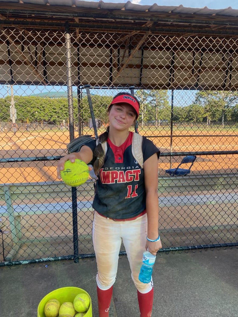 Brooke4softball's tweet photo. Day 3 at the Stars Over Columbus Showcase. We have been playing in the 16U bracket and handling our business. Showcased my talent by adding another 💣 🥎 2 run HR. Can’t wait to compete today. Let’s go girls ! @GaImpactFoulks @CougarsNewnan @ChelseaEFarmer @CoachNeubauer_6 @Maddie_Holub