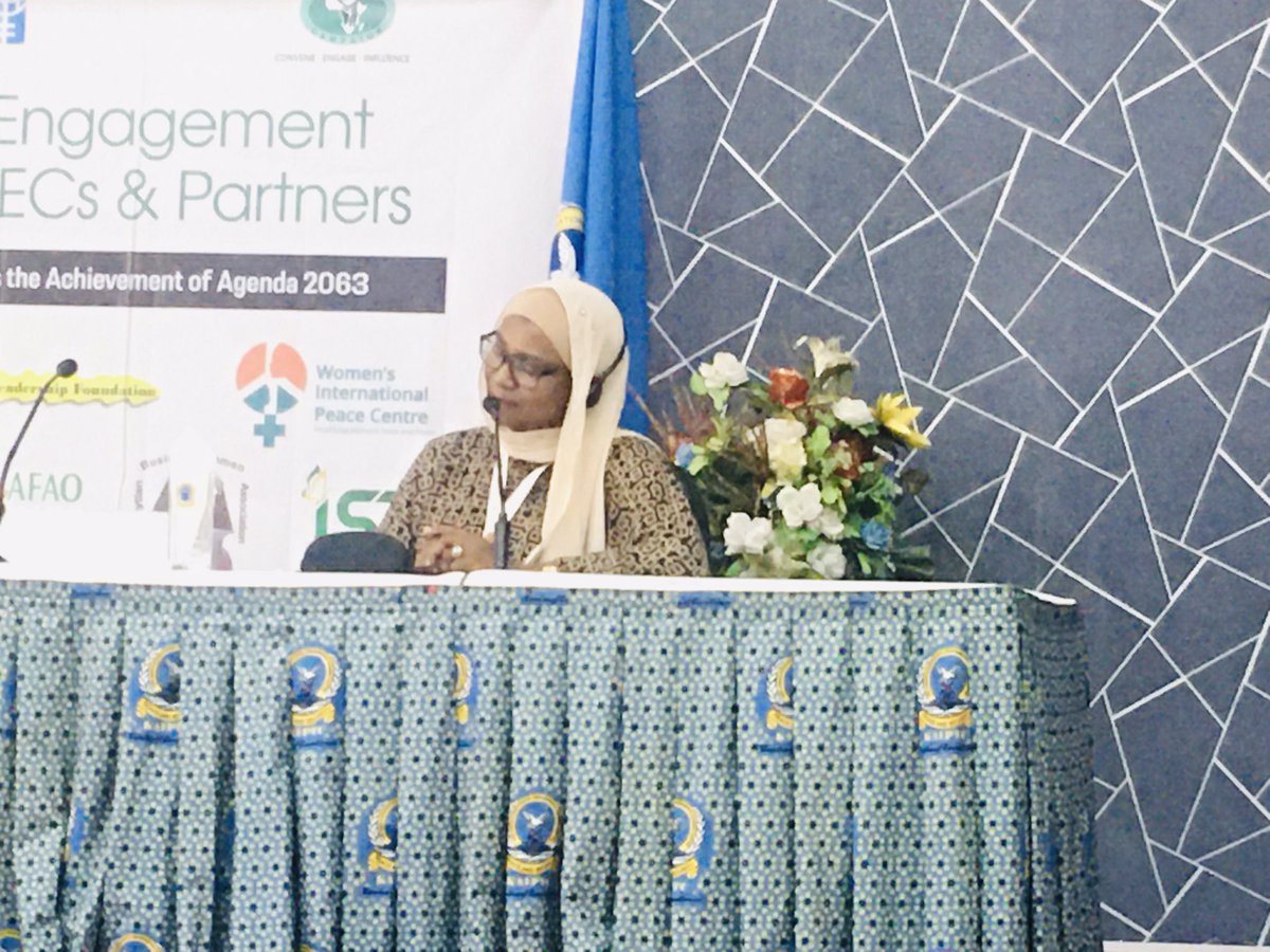 RozariaConnects's tweet photo. #BreakOutSessions at #6GIMACRECsMeeting on building a healthy future and integrating comprehensive sexuality education into safe school communities to influence how African countries review their education curricula to create a healthier future. @GimacNetwork @GimacYouth https://t.co/xJq7KXDJET