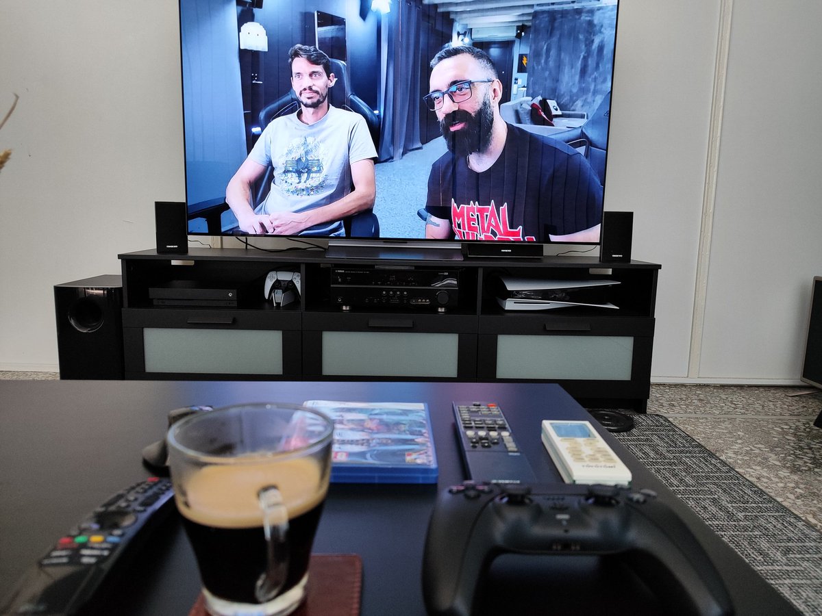 RetroMikeFilip's tweet image. Ήρθε η ώρα να απολαύσω τη καλύτερη εκπομπή του κόσμου. @PritskasG @sakiskarpas #framerate