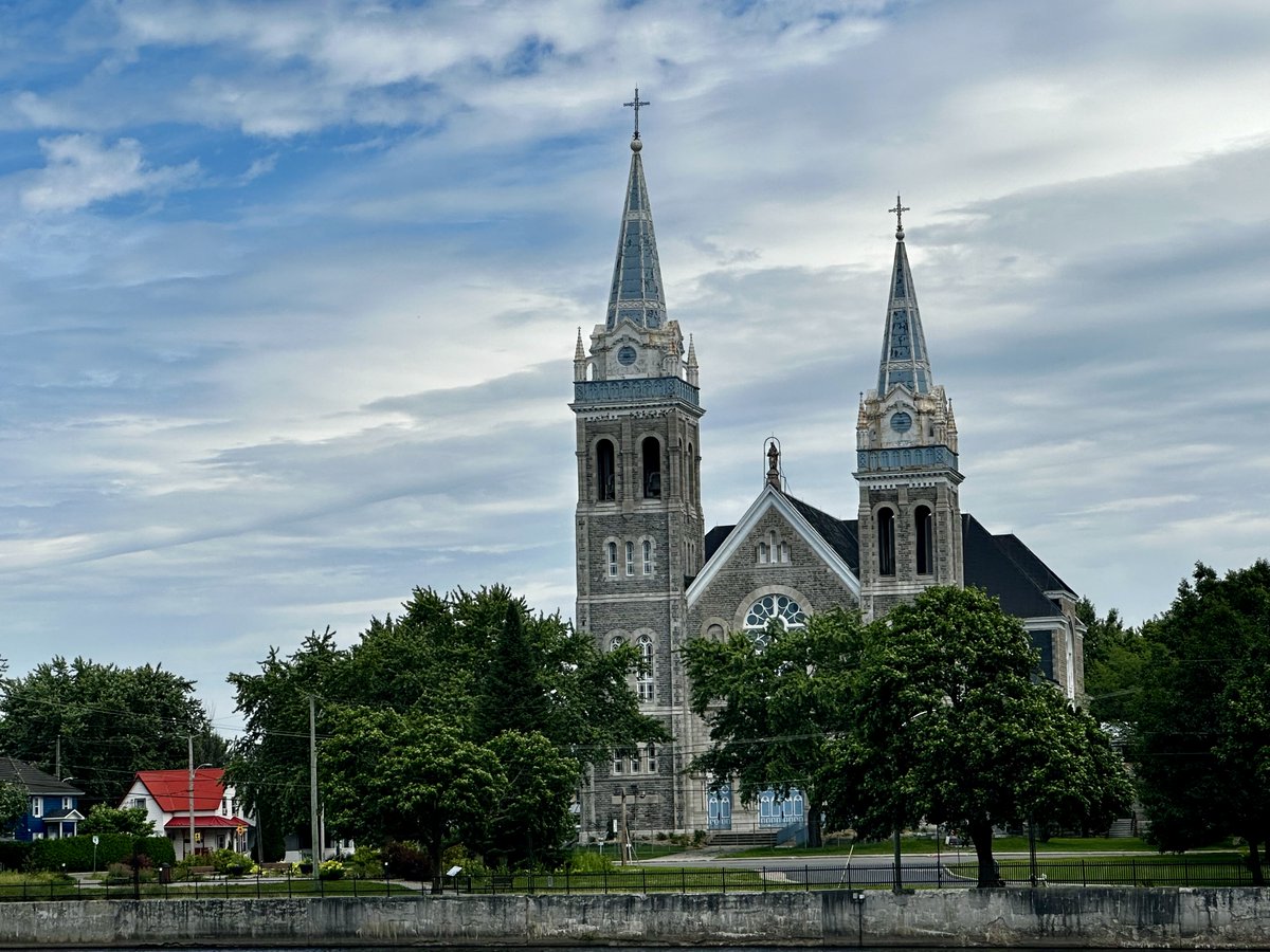 christopher mitchell tweet media