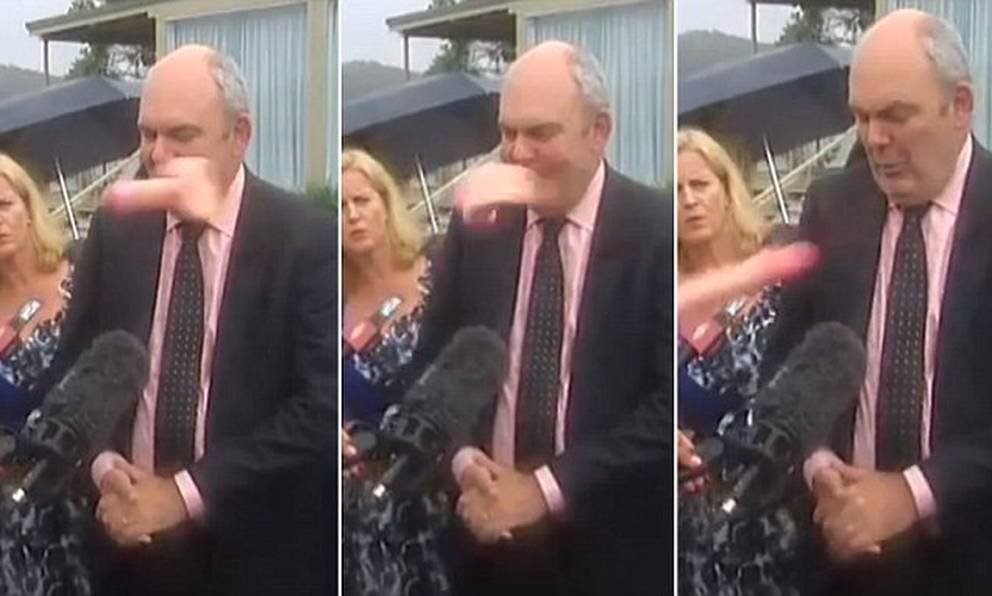 batshit_auspol's tweet photo. Honorable mention to New Zealand's weapon of choice against politicians: the ballistic dildo https://t.co/umaMR2AkdI