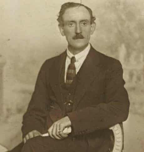 Elaine Byrne tweet media