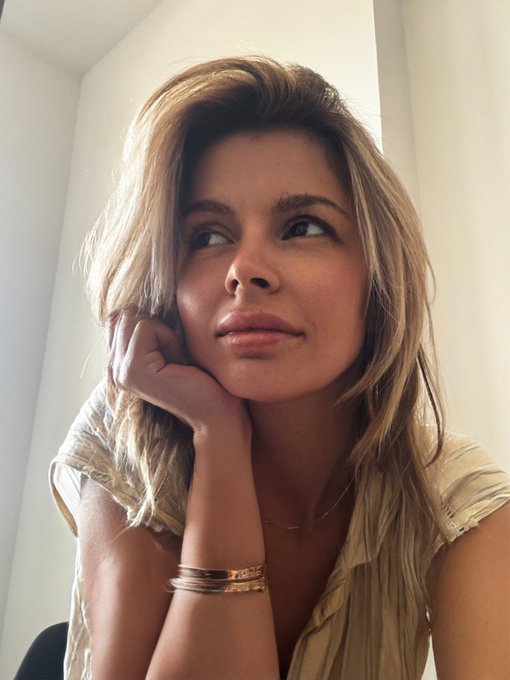 Lazy Sundays ❤️ https://t.co/KYmH41hWel<a href="/tag/lace"class="tags"><span>#lace</span></a><a href="/tag/teaser"class="tags"><span>#teaser</span></a><a href="/tag/camgirl"class="tags"><span>#camgirl</span></a><a href="/tag/camgirllife"class="tags"><span>#camgirllife</span></a><a href="/tag/teaservideo"class="tags"><span>#teaservideo</span></a>