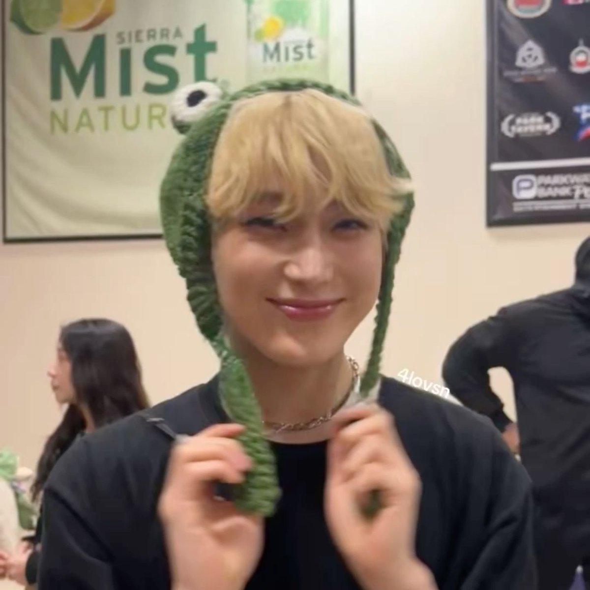 Kiedyś miałem tak wielu znajomych... Może ktoś z was tu jeszcze jest i chce odnosić kontakt? Albo ktoś nowy się znajdzie? 

Proszę, konta rp o podanie tego Tweeta dalej i danie serduszka jeśli chcecie się poznać 

#rt 
#heart 

[Zdjęcie by my hubby dla uwagi]