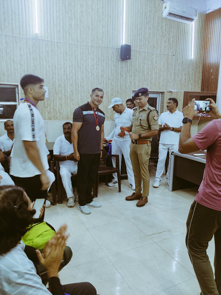 Vishwendra Chaudhary🇮🇳 tweet media