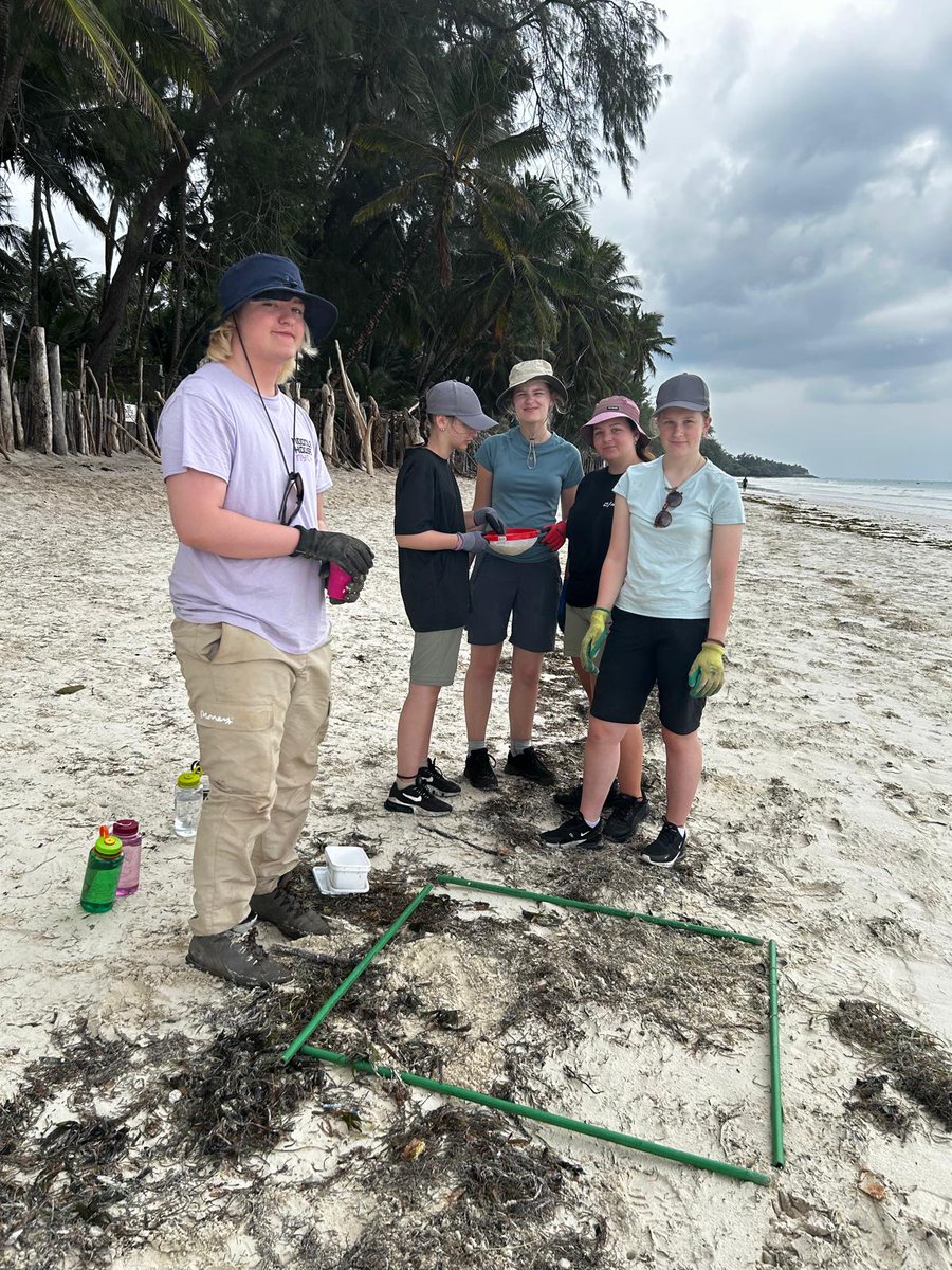 campkenya tweet media