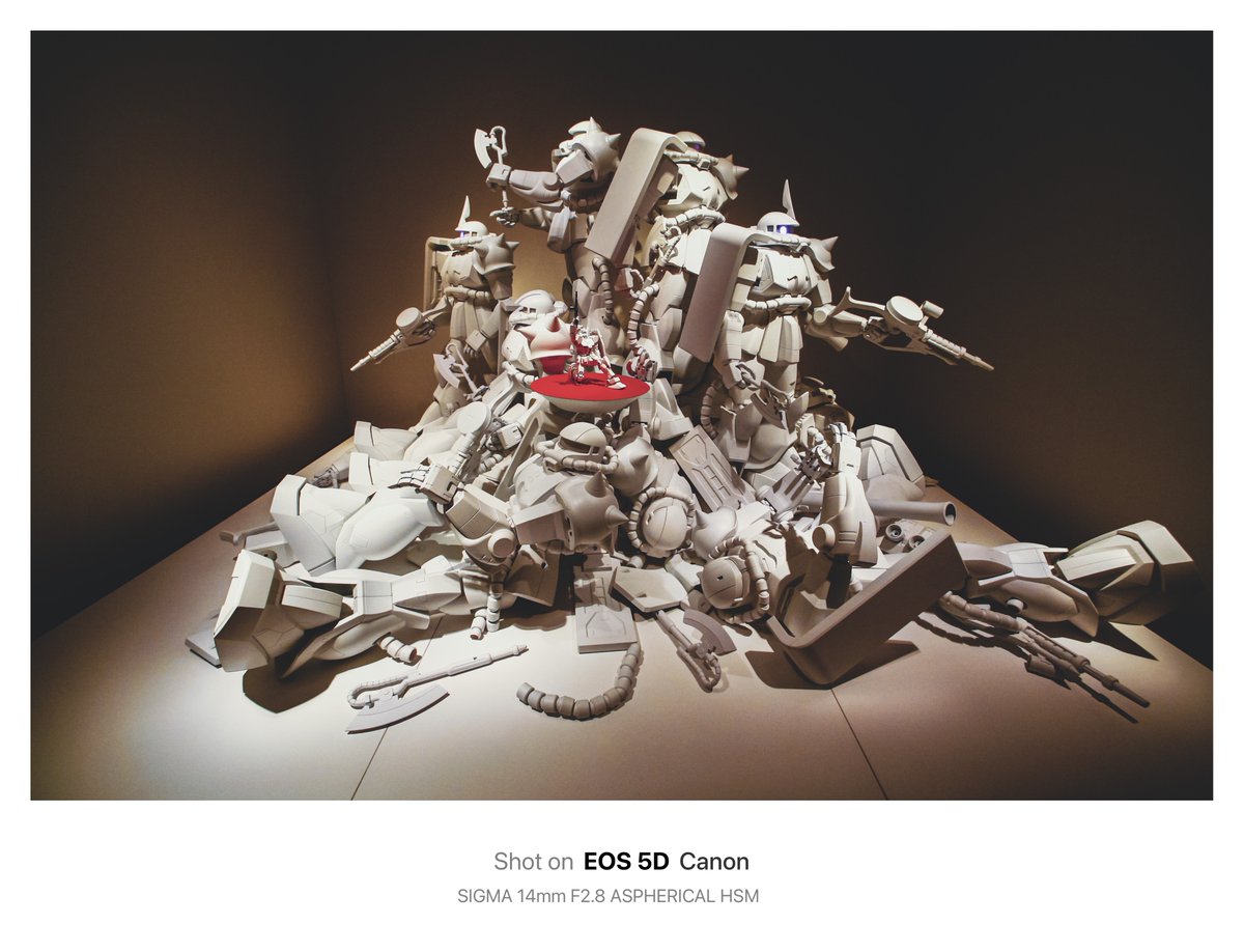 HISTORYuc's tweet photo. 🗓2005年7月15日
🏛️『GUNDAM―来たるべき未来のために―』巡回開催
📸富野由悠季氏による初の立体作品「From First」✨
#今日は何の日 #機動戦士ガンダム #来たるべき未来のために #FromFirst #上野の森美術館 #Re2005 #富野由悠季 #富野の世紀 #宇宙世紀探訪 https://t.co/iYq59MHAnf