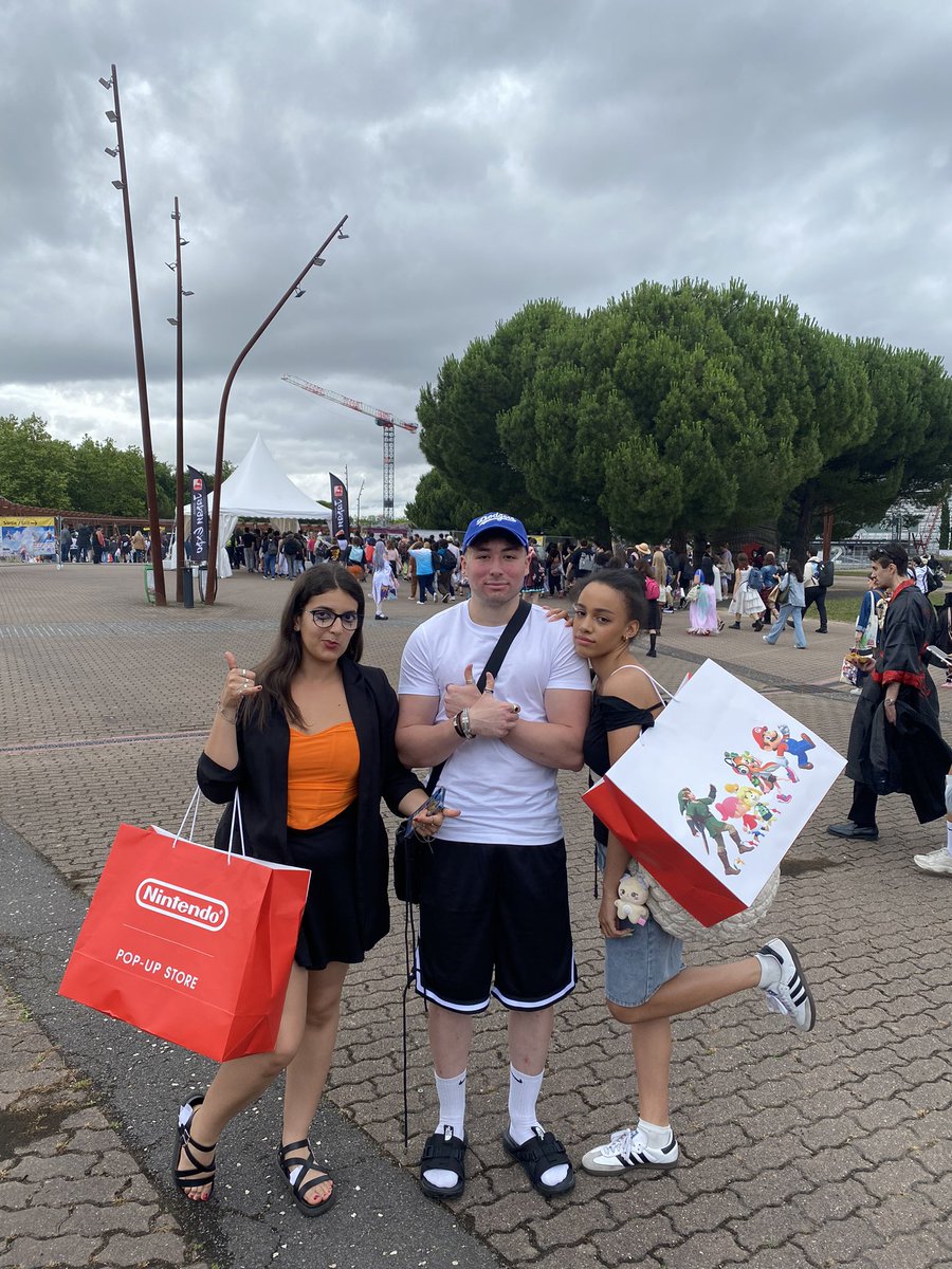 Brius__'s tweet image. Merci à toutes et à tous pour ces 2 jours, j’ai passé des super moments de rigolade, pas besoin de ping, vous allez toutes et tous vous reconnaître. Bref à refaire, merci pour cette Japan Expo 2024. Prenez soin de vous ! #JeVousAttend #LesBannisDeEbtv #GoatHouse