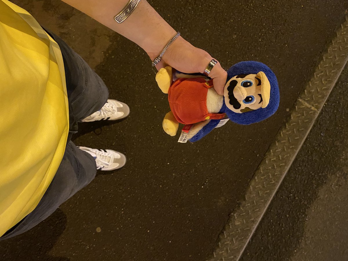 Brius__'s tweet image. Merci à toutes et à tous pour ces 2 jours, j’ai passé des super moments de rigolade, pas besoin de ping, vous allez toutes et tous vous reconnaître. Bref à refaire, merci pour cette Japan Expo 2024. Prenez soin de vous ! #JeVousAttend #LesBannisDeEbtv #GoatHouse