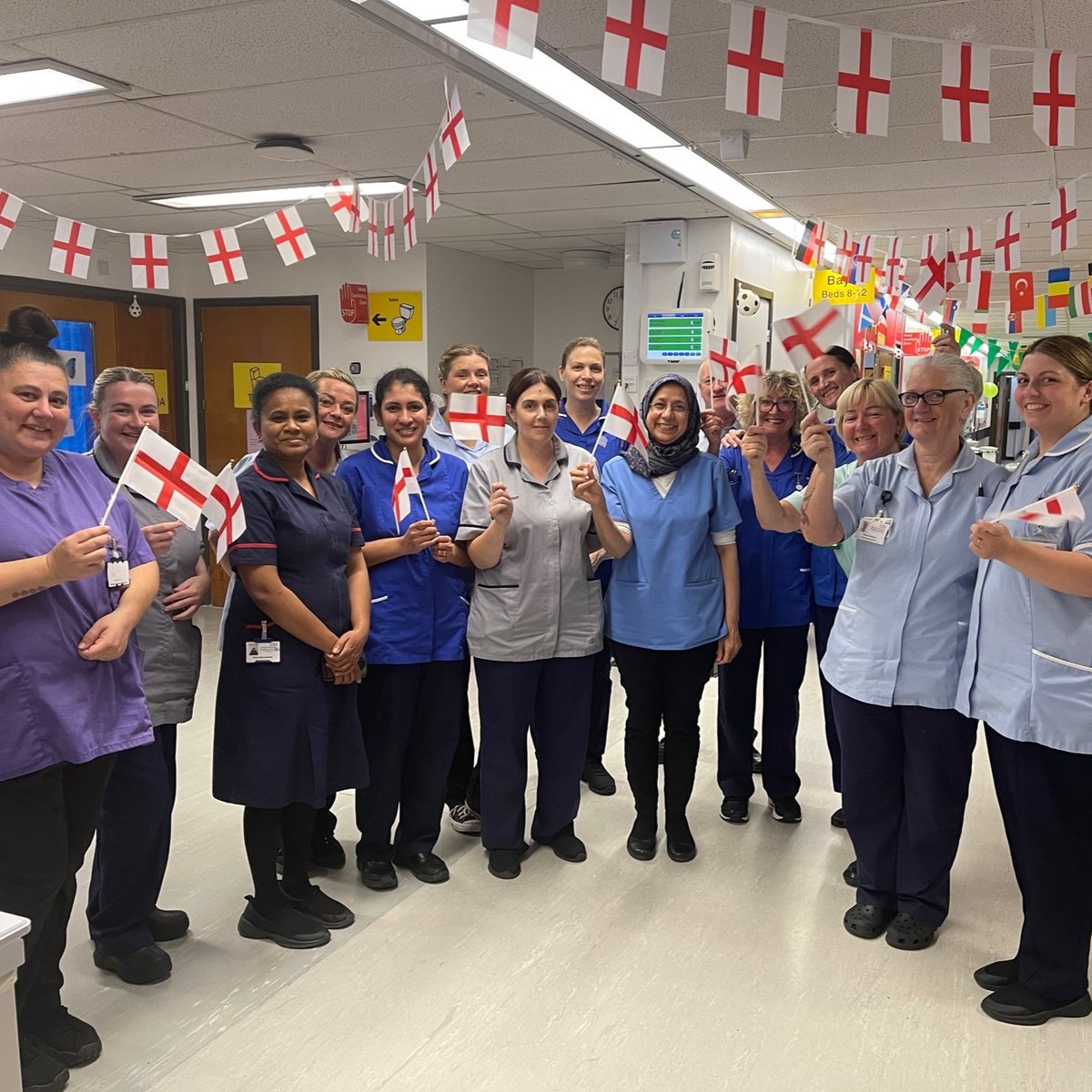 Staff at <a href="/WUTHnhs/">Wirral NHS Hospitals - Arrowe Park & Clatterbridge</a> are celebrating the #EUROS2024 final by arranging activities for the Department of Medicine for the Elderly, including setting up an old-fashioned looking pub!

Thank you to all the NHS staff who are going the extra mile to help patients enjoy the game! ⚽