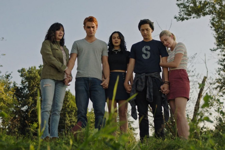 RIP, Shannen Doherty, who guest-starred on Riverdale's Luke Perry tribute episode 💔