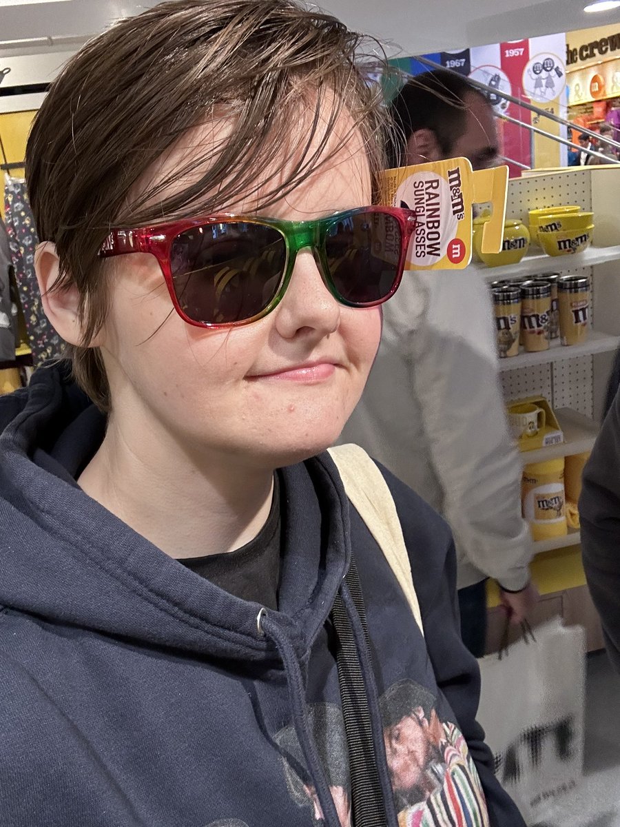 sopalwhittaker's tweet image. Happy #InternationalNonbinaryDay to my fellow NBs you are loved and you are seen