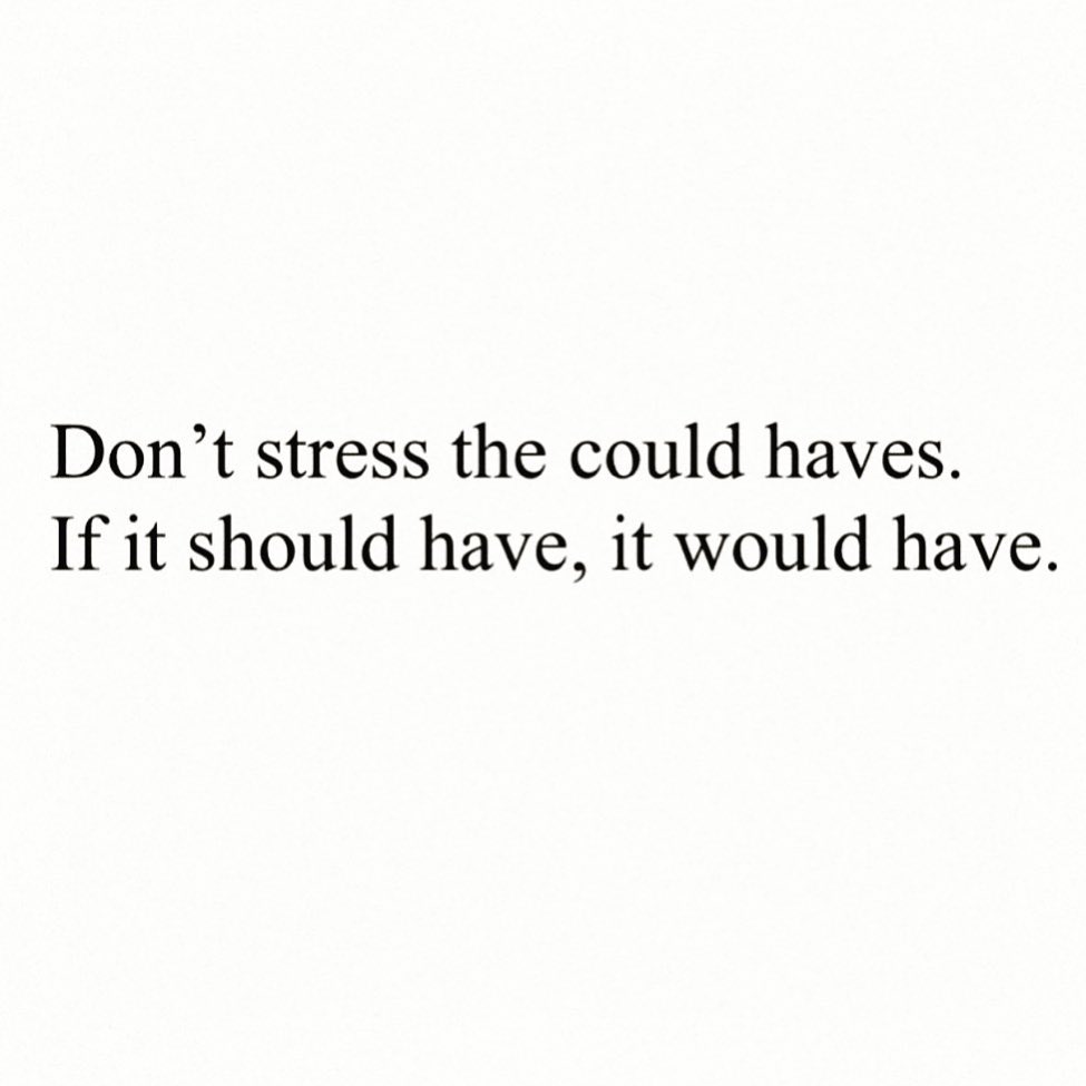 WakeupPeopIe's tweet photo. Accept the past, but don't live in it. https://t.co/qk6SULO7Gw