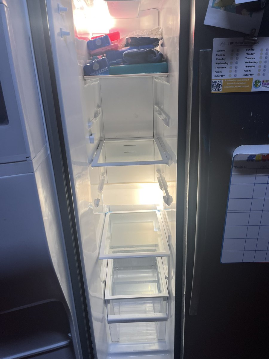 KatySisk2's tweet photo. I’m calling this my YOLO pic because I’m hoping this is once in a lifetime that we lose our food. Thanks Centerpoint 😡🤦🏼‍♀️.
#exleyexpress
@ExleySummer24ABC https://t.co/vx7VzWyq4Z