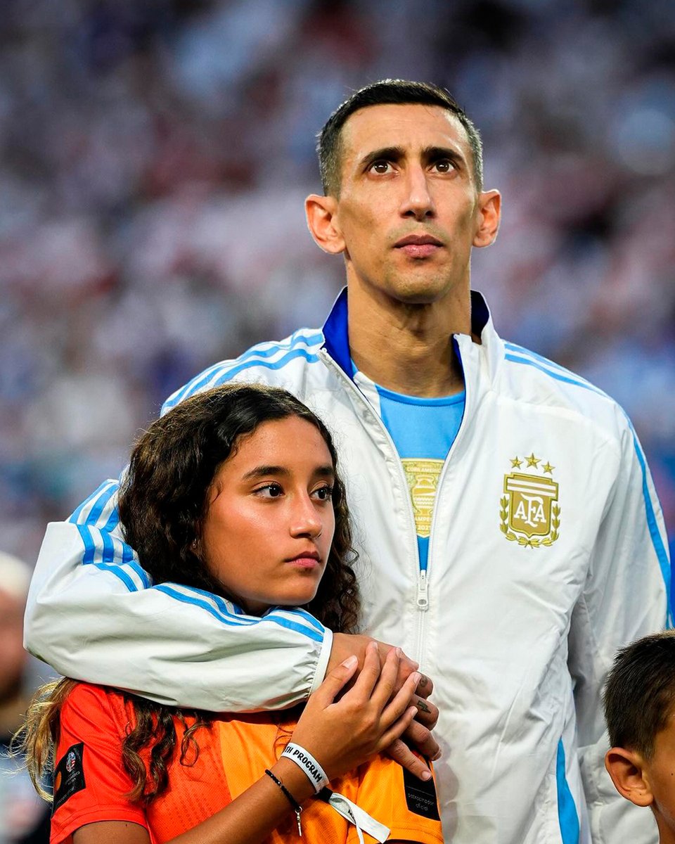 TyCSports's tweet photo. QUISIERA QUE ESTO DURE PARA SIEMPRE 💙🥹 https://t.co/JAix963pf4