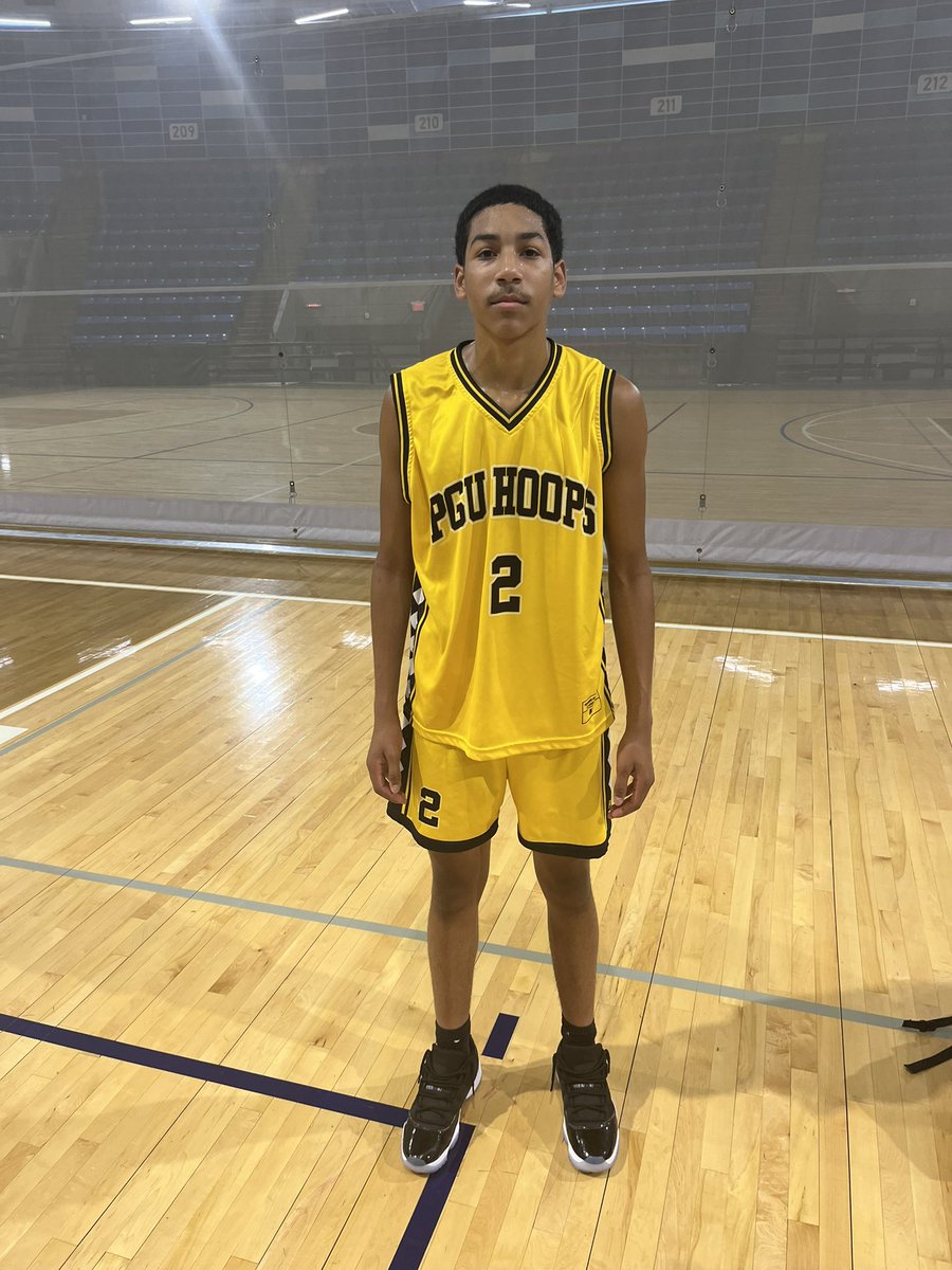 𝐓𝐨𝐩 𝐏𝐞𝐫𝐟𝐨𝐫𝐦𝐞𝐫𝐬 𝐇𝐚𝐫𝐝𝐰𝐨𝐨𝐝 𝐂𝐥𝐚𝐬𝐬𝐢𝐜 𝟏- 𝐃𝐚𝐲 𝟑

‘28 Traeshon Fields 
Team Iowa 
16 Points

‘27 Lamar Govain 
PGU
16 Points