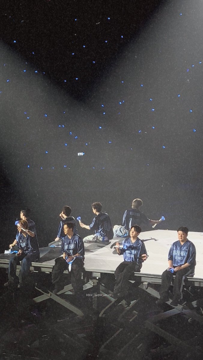 MU_110617's tweet photo. 𝘚𝘜𝘗𝘌𝘙 𝘑𝘜𝘕𝘐𝘖𝘙 ★ 𝘈𝘚𝘐𝘈 𝘛𝘖𝘜𝘙
𝘚𝘗𝘐𝘕-𝘖𝘍𝘍:𝘏𝘢𝘭𝘧𝘵𝘪𝘮𝘦 𝑖𝑛 𝑆𝐼𝑁𝐺𝐴𝑃𝑂𝑅𝐸 🇸🇬

우리 슈주를 오늘도 수고 많으셨어요!
여전히 뭐든 잘하는 슈주야! ☆
싱가폴에 와주셔서 넘 고마워요! 다음에 또 만나쟈!💙

#SPINOFFHALFTIME_IN_SG
#슈퍼주니어 #superjunior https://t.co/arGai2TBak