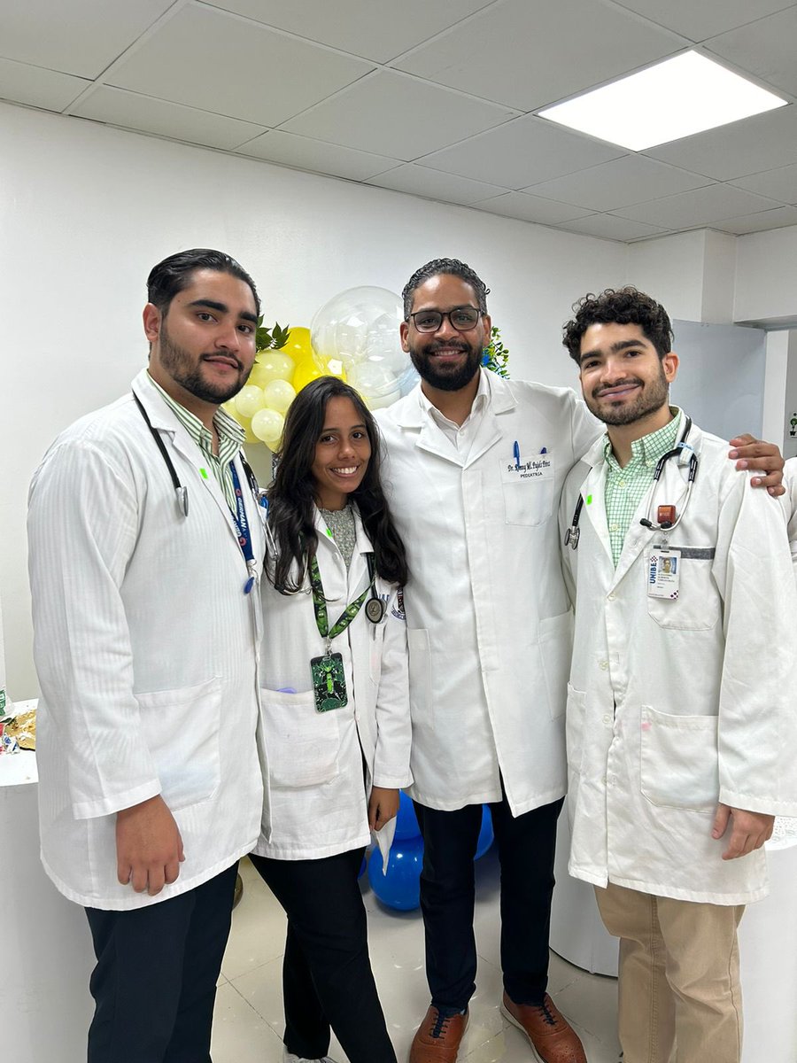 alevargassilfa's tweet photo. Peds rotation done!!! Loved this rotation and loved being able to take part in the helping and helping of children. Peds has a place in my heart. Thanks to all the doctors who shared their knowledge and their passion with us throughout these weeks! https://t.co/wxLT785fLH