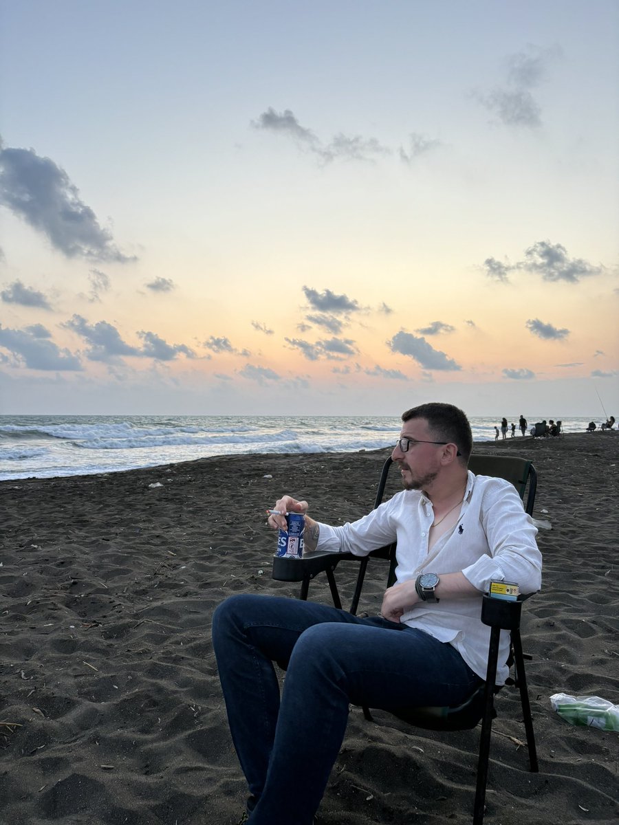 AbdoEraslan's tweet photo. #YeniProfilResmi https://t.co/fbV755FnAE
