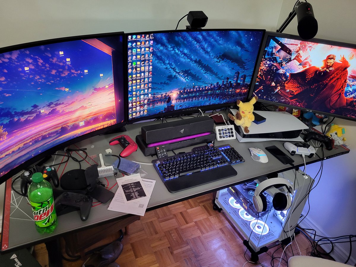 GrandMasterHawk's tweet photo. My streaming rig has been finalized &amp; upgraded, so streams will be returning this week along with Tenkaichi 3 coaching &amp; other content. I hope you've all been having a great weekend &amp; thank you for the follows as well; I'm about to hit 200. I'll try to use Twitter more. https://t.co/rQhZD1agVv