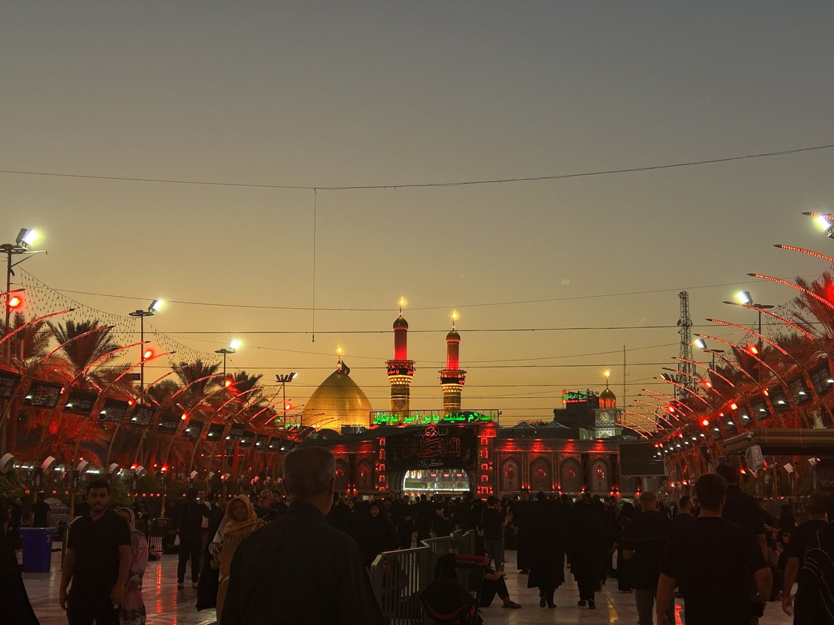 AinMirza110's tweet photo. As these 10 days of Muharram go by, I keep reminiscing about how I spent Ashura last year.

My heart and soul yearn deeply to be there during this time🥺 https://t.co/5BS0PihUyp