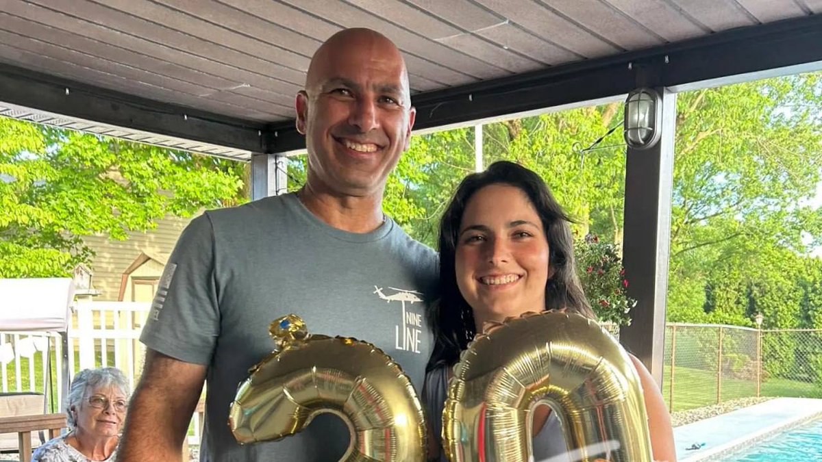 IAPNews's tweet photo. NEW —  man who died in the attempted assassination of Donald Trump has been identified as 50-year-old Corey Comperatore. 

He was a former fire chief and had two daughters https://t.co/hm5Ois8zdL