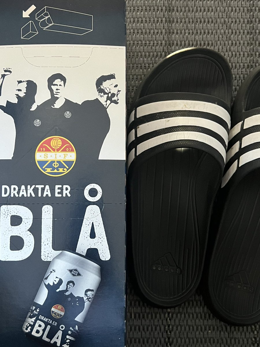 martinsgjesten's tweet image. Sommeren er reddet.
@godset @NoContextSIF @GodsetUnionen @godsetfans_kbg @KimRolund @SIFtrey 
#drammen #godset #fotball #norskfotball #norge