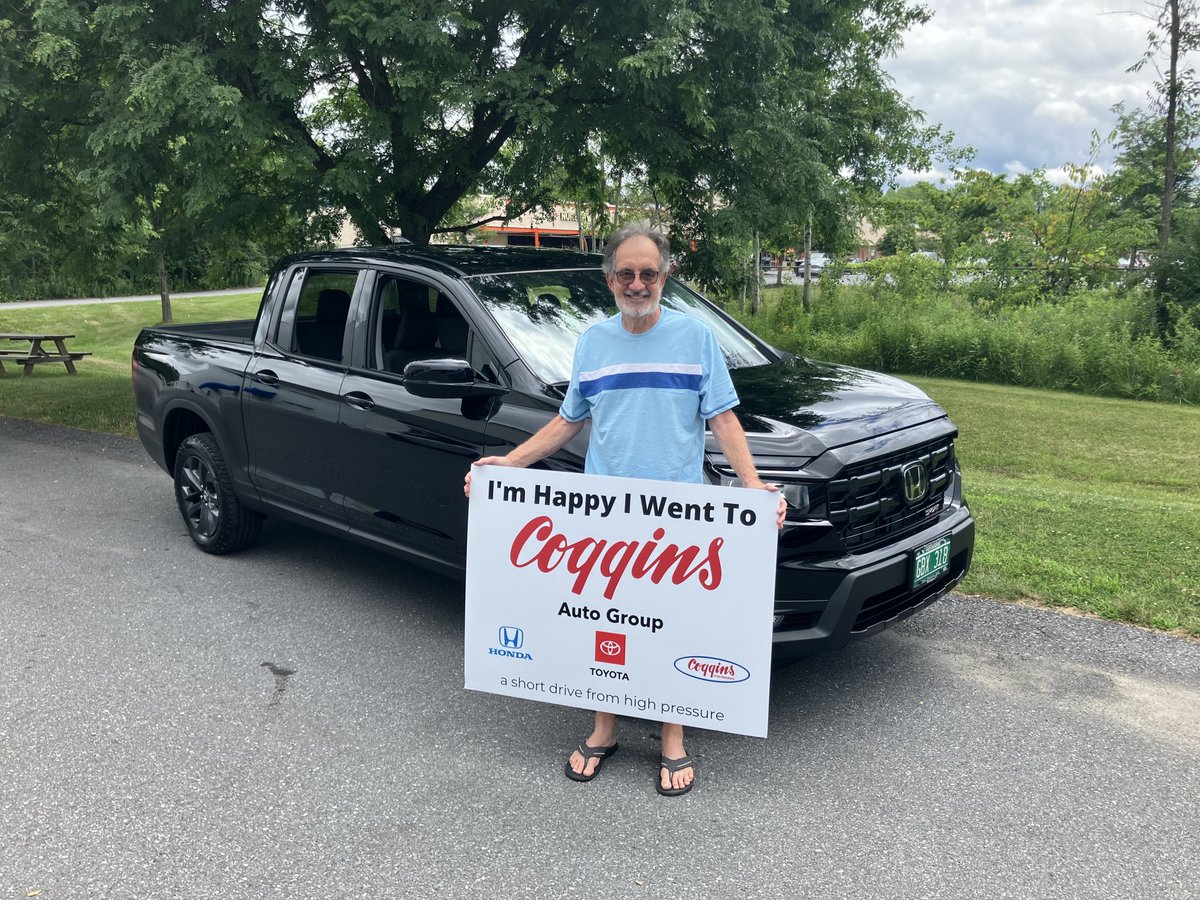 CogginsHonda's tweet image. Charlie picked out a New 2024 Ridgeline! Enjoy 😊

#cogginshondaofbennington #southernvt #berkshirecounty #cogginsautogroup #honda #hondagang #deals