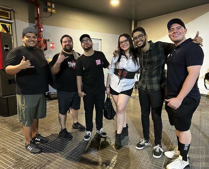 alexanderubaldo's tweet image. #ForFriends 🤘🏻🎸🇵🇦