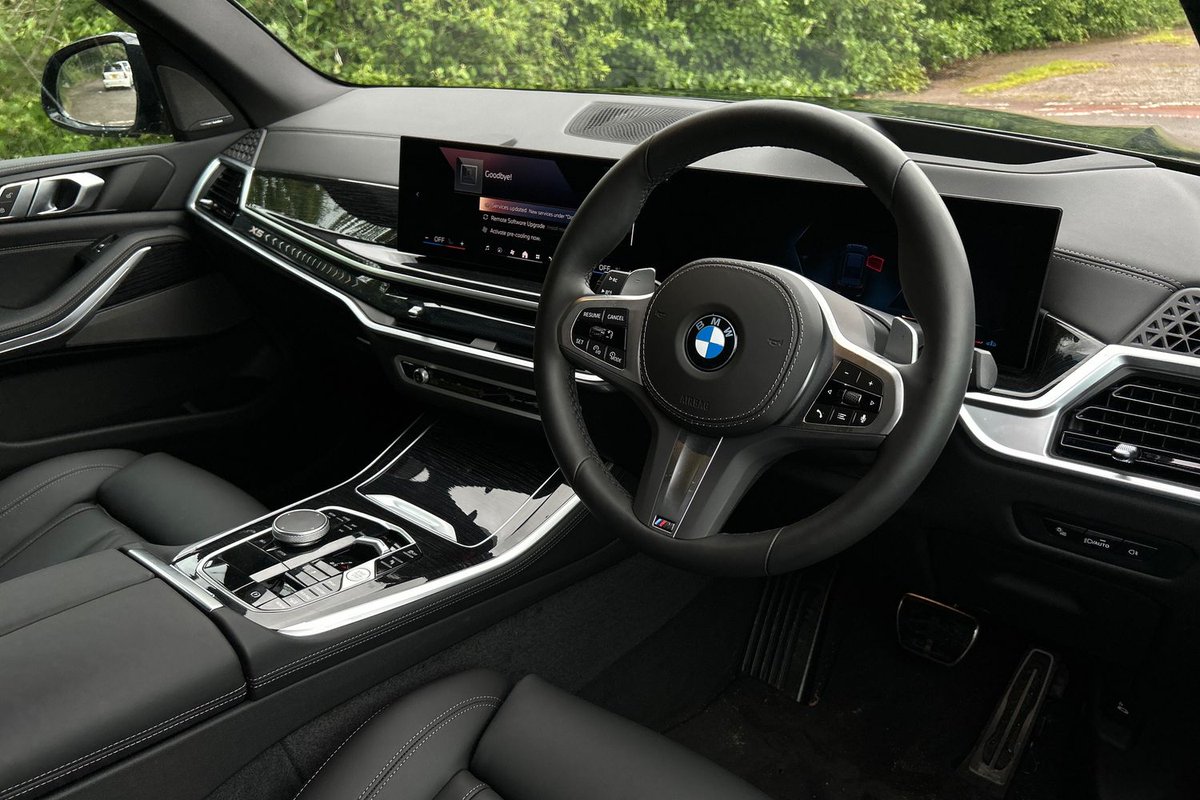 JCMG_BMW's tweet photo. Available at John Clark BMW Aberdeen
2023 BMW X5 M Sport Steptronic
nOW Priced at £75,000 | Just 4,258 Miles Covered

✔ M Aerodynamics Pack
✔ Adaptive LED Headlights
✔ WiFi Hotspot
✔ 14.9" Central Display
✔ Cruise Control with Brake Assist

https://t.co/eWyr90hFW9 https://t.co/2Qo7ltZ93h