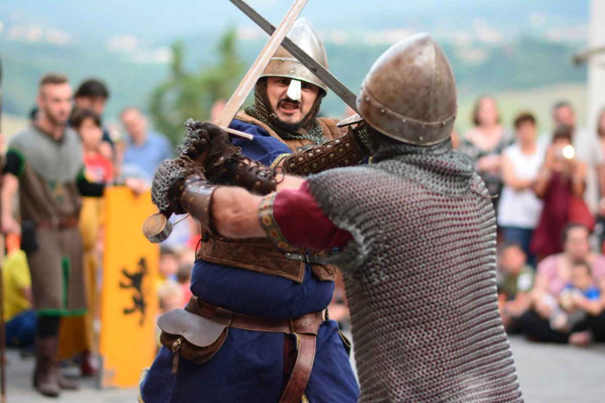 VisitTuscany's tweet photo. #reenactments A dip into the past with costumed parades, archery and street theatre. See you the final weekend of July for the Medieval Laterina https://t.co/HHHup9FH08
Ph.: Andrea Picchioni https://t.co/zkTPVGyYWP
