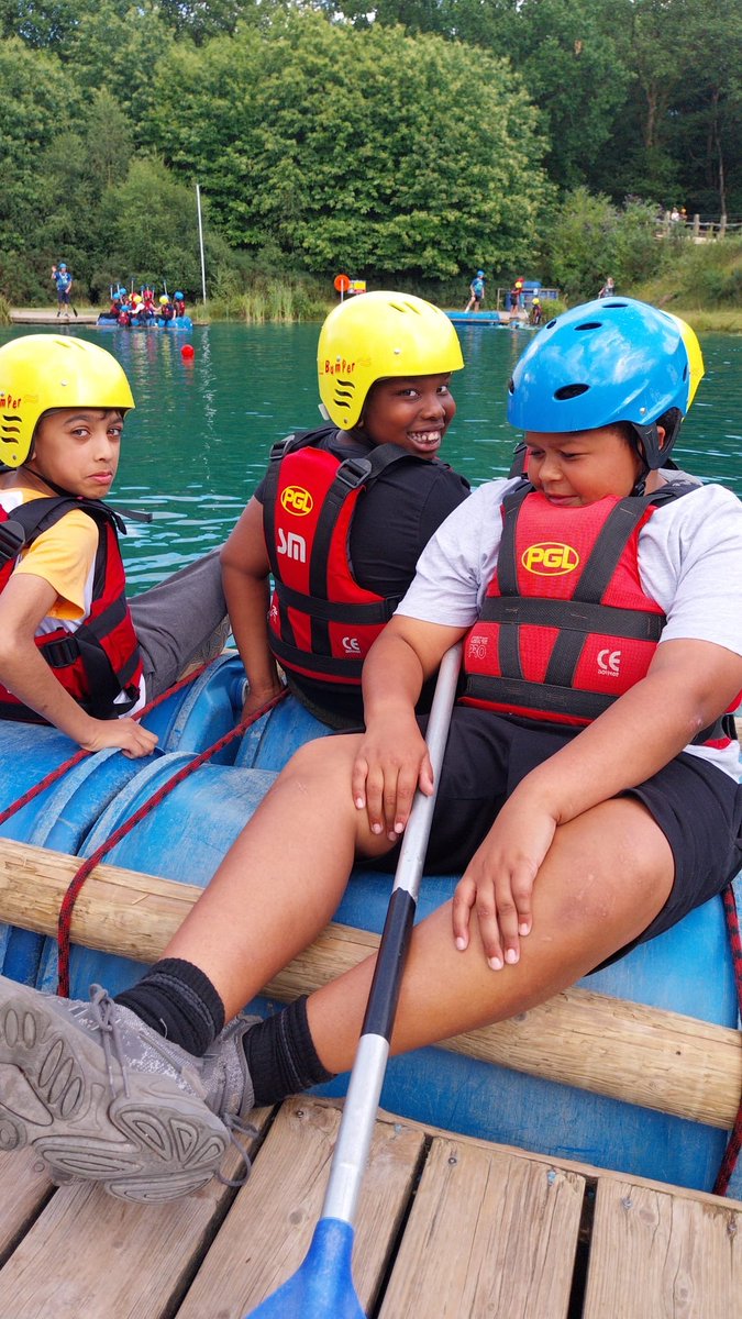 ApplegarthAc's tweet photo. Splish splash… raft building round three 🛶💧#workingtogether #splashingaround #memories @thesteptrust https://t.co/VnEhduvjQO