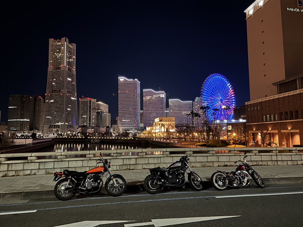 yasupiro37's tweet photo. みなとみらいへナイトツーリング🏍️✨

#XL883R 
#HarleyDavidson 
#神奈川バイク
#バイク男子
#バイク女子
#バイク仲間
#バイク仲間と繋がりたい https://t.co/KY40ClxorX