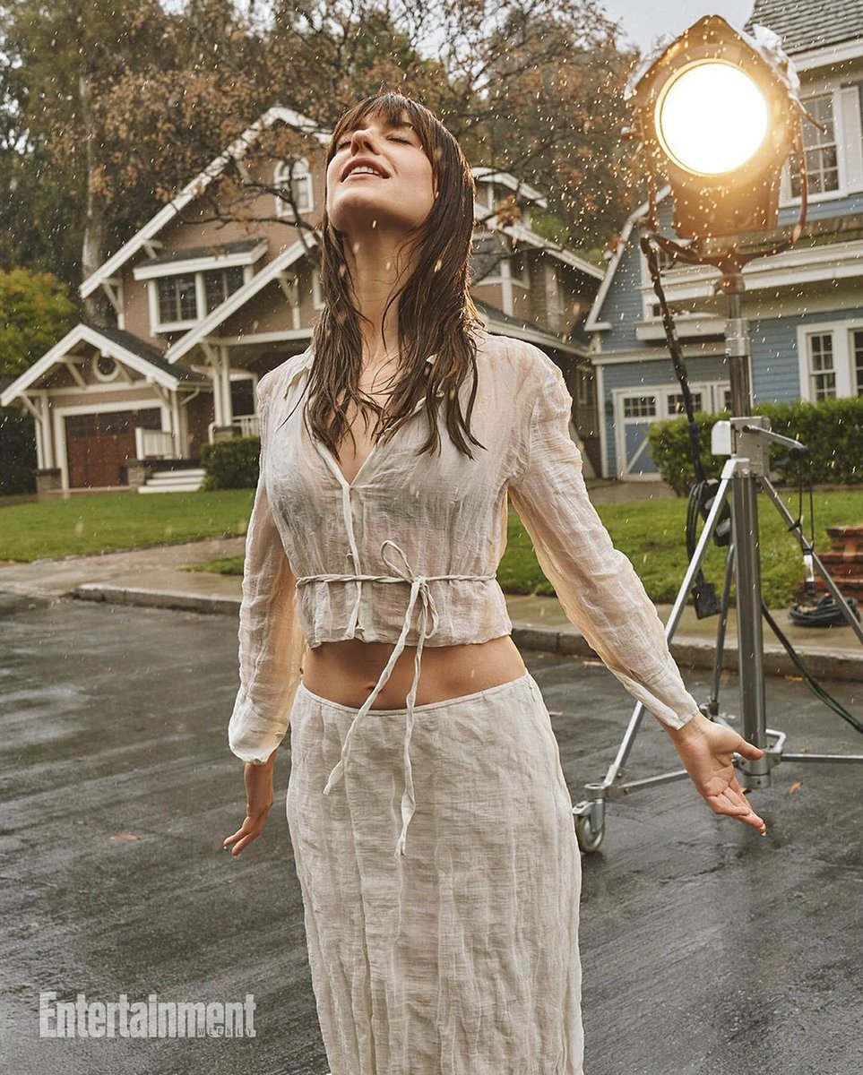 dejonessource's tweet image. Daisy Edgar-Jones for «Entertainment Weekly» 🌪️