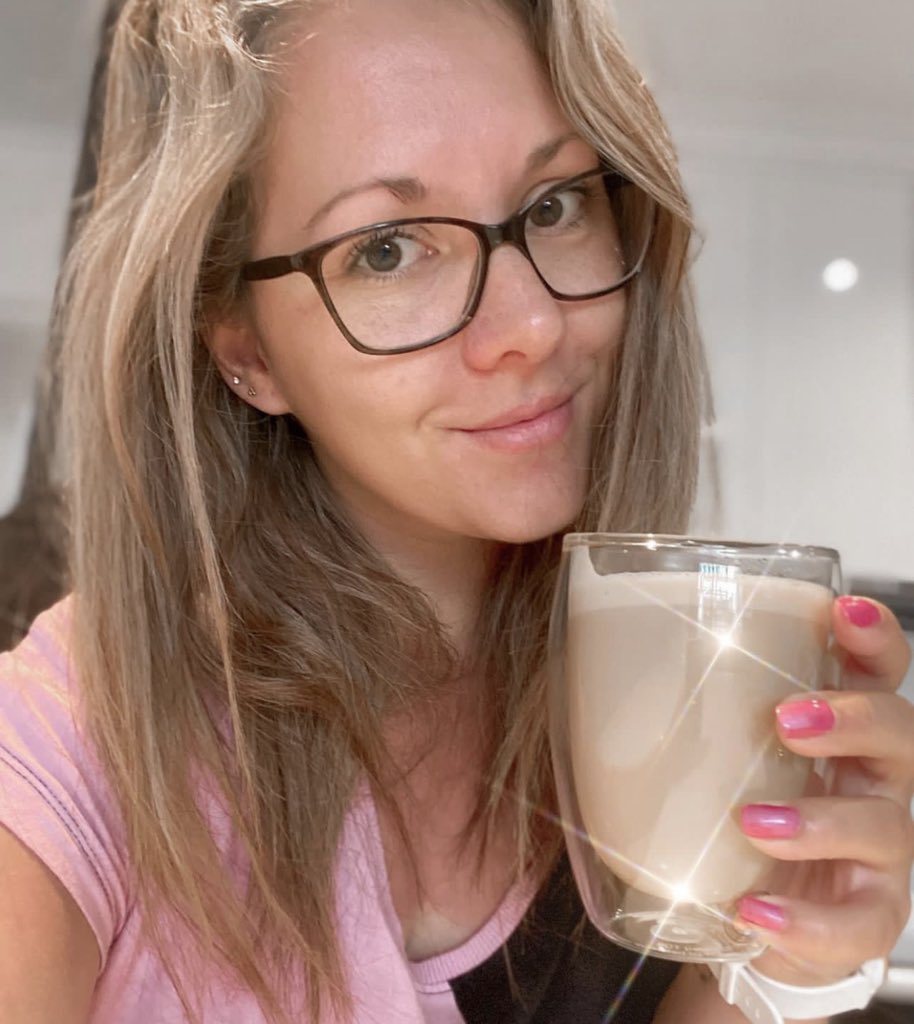 PascalTessin's tweet image. Comment hi if you want me to make you a sandwich🥹