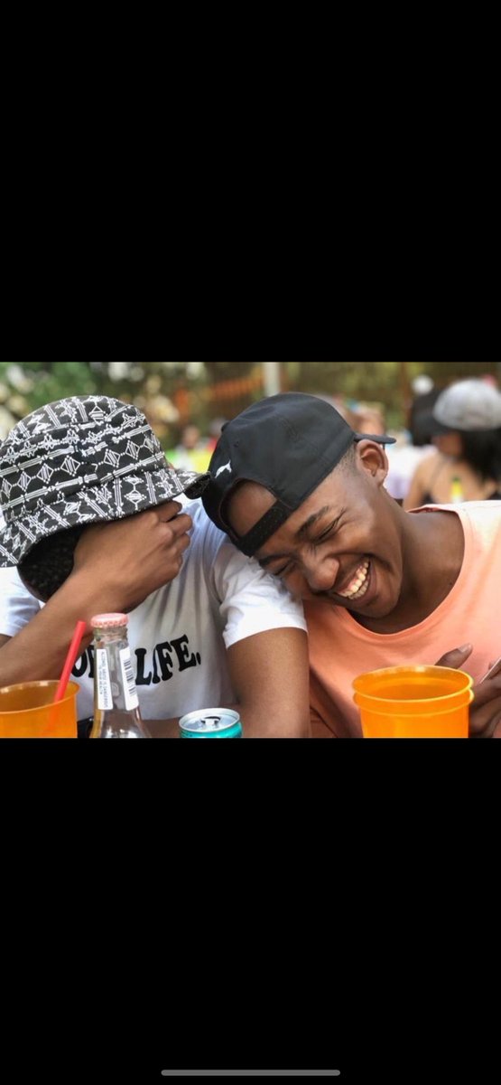 tlale_dee's tweet photo. @KTMtembu https://t.co/2ovLq82N0P