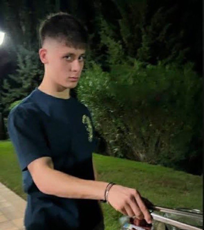 aile evinde su içmeye giderken bile nereye gidiyorsun diye sordukları için bizim güncel mimikler