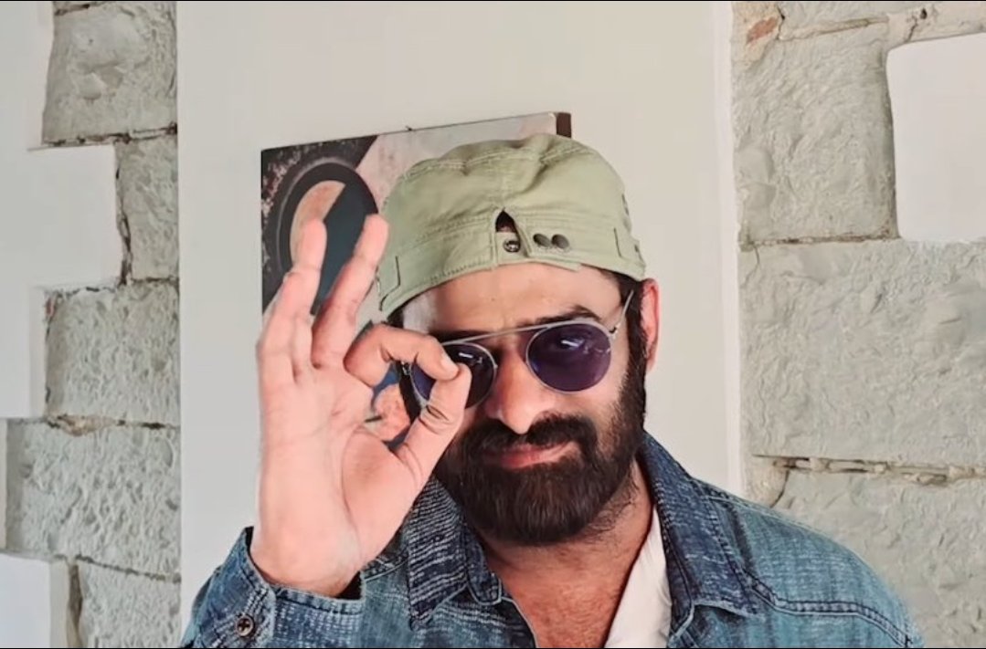 mrrajastha52312's tweet photo. Darling says ""I AM ZERO WITHOUT MY FANS".
Feeling imotional 🥺 #Prabhas  #Kalki2898AD #Kalki #BlockBusterKALKI #EpicBlockbusterKalki #blockbu https://t.co/7oZabxJZtL