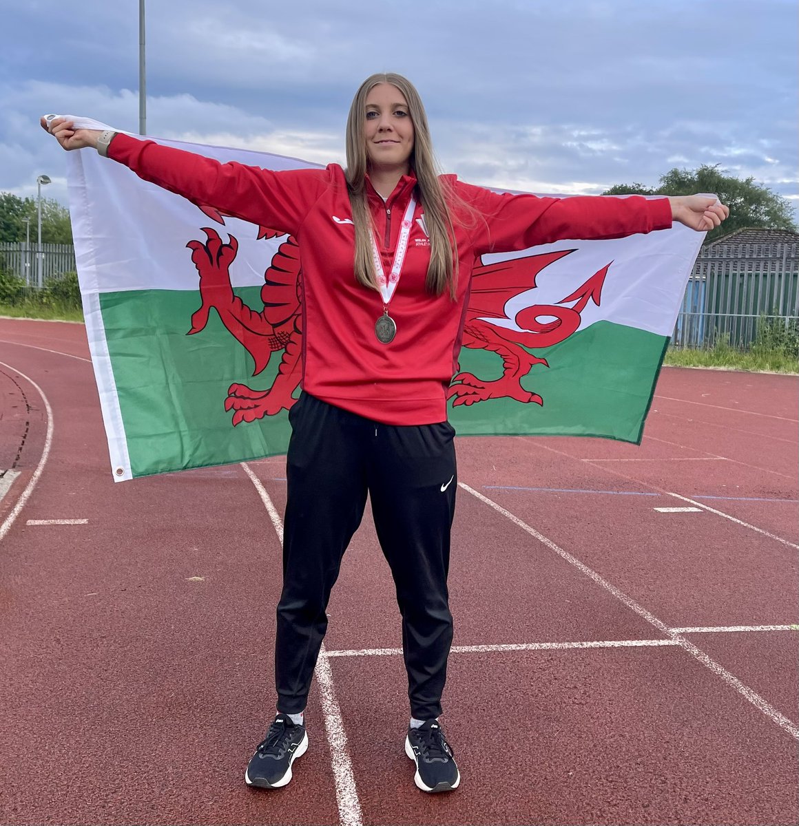JAitch-NHarriers tweet media