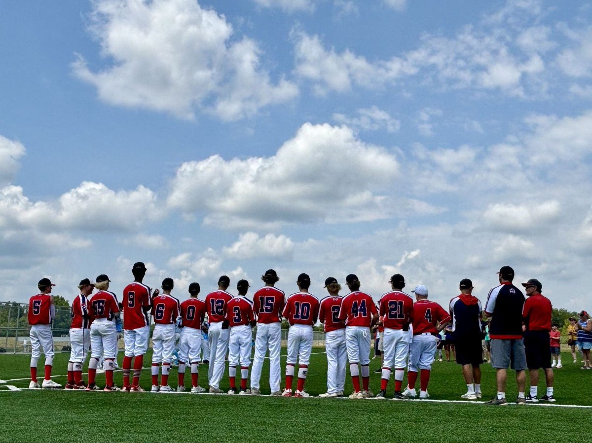 OIBaseball1's tweet photo. Congrats to OI u14 on winning the All- American Banana Fest. Great way to end a very successful season. Great job, Players, Coaches and thank you parents! #GOOI!⚾️ https://t.co/8Q8GoI2THv