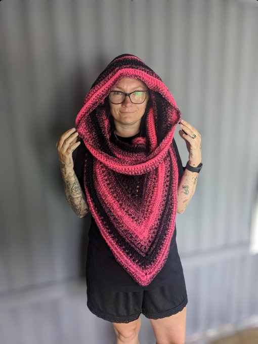 I crochet this! So proud of myself! Pattern is by wickedly handmade... https://t.co/NdfKGp9IPU
