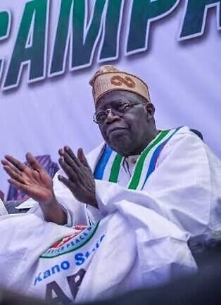 Gbotemi (@confindence24) on Twitter photo My people.
Why is this man wants to assassinate president Tinubu by all means, what's the sin of president Tinubu to these people? Ire oo.
Retweet and tag police and EFCC.<a href="/officialEFCC/">EFCC Nigeria</a> .<a href="/PoliceNG/">Nigeria Police Force</a> . My people.
Why is this man wants to assassinate president Tinubu by all means, what's the sin of president Tinubu to these people? Ire oo.
Retweet and tag police and EFCC.<a href="/officialEFCC/">EFCC Nigeria</a> .<a href="/PoliceNG/">Nigeria Police Force</a> .