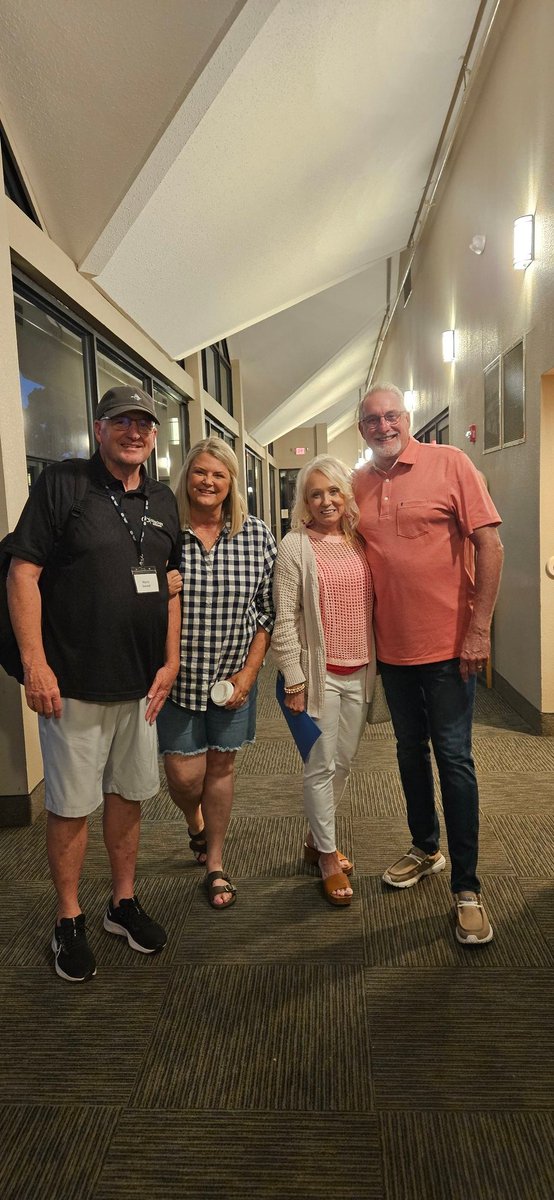 MartySecord's tweet photo. WHAT A WEEKEND TO REMEMBER @CoachesOutreach! Thank you, Lord, for coaches and spouses who make a difference.. https://t.co/1OGaUfglNQ